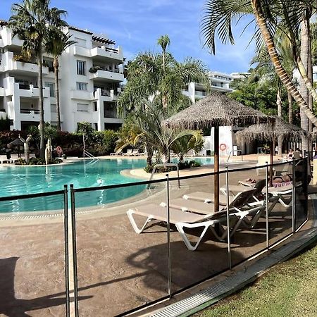 Costalita Beach Apartamento En Estepona Exterior foto