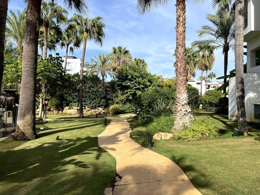 Costalita Beach Apartamento En Estepona Exterior foto